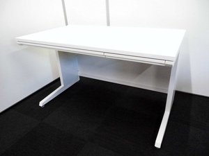 【定番サイズ間が人気です！】オカムラのアドバンス平机入荷！【ホワイトのロングセラー】