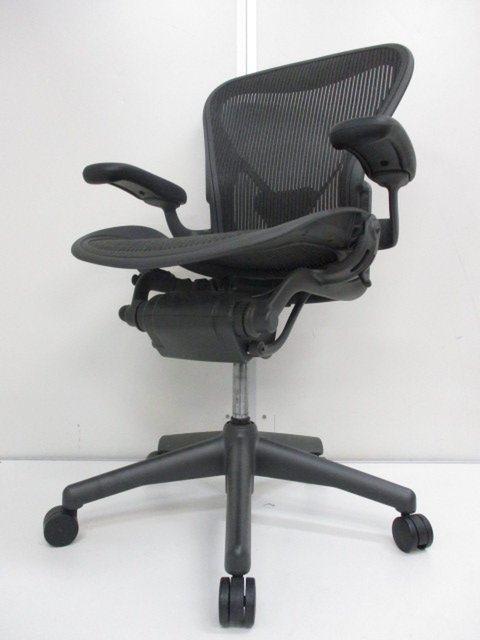 【アーロンチェア】【ハーマンミラー製】【ポスチャーフル装備】【前傾チルト付】【Bタイプ】【固定肘】