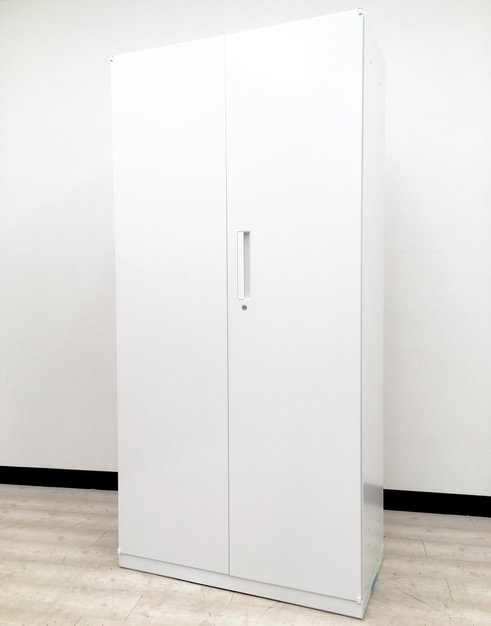 【中古】HS  ウチダ（UCHIDA) ローキャビネット／両開き