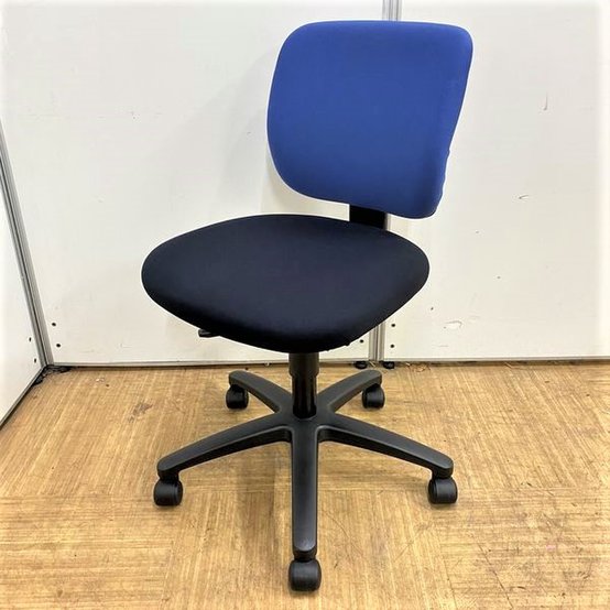 【中古】イーザ  CRS-G182F6C コクヨ（KOKUYO） 肘無ローバックチェア