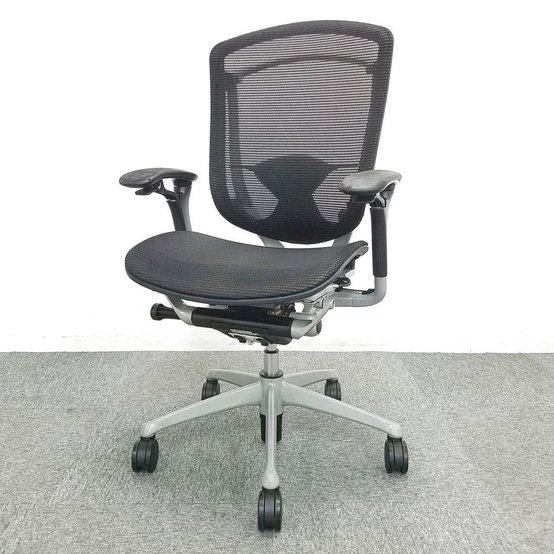 【中古】コンテッサ   オカムラ（okamura） 肘付ハイバックチェア