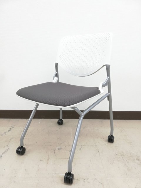 【中古】ルナ  オカムラ（okamura） ネスティングチェア