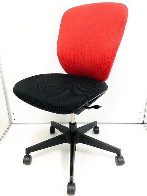 【中古】プラオ  KE-247GH-T1T1R3 イトーキ（ITOKI） 肘無ローバックチェア