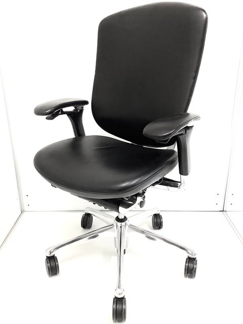 大人気／超高級チェア／新品定価36万超／革張り　◆Okamura／オカムラ◆Contessa／コンテッサ ※横浜店撮影画像※