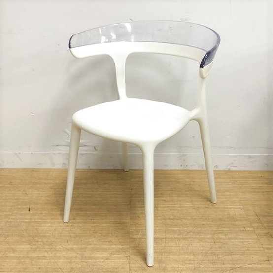 【中古】PAPATYA社　LUNA  その他メーカー スタッキングチェア