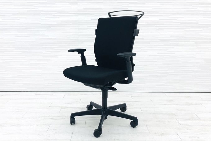 【中古】エスクード（クッション）   オカムラ（okamura） 肘付ハイバックチェア