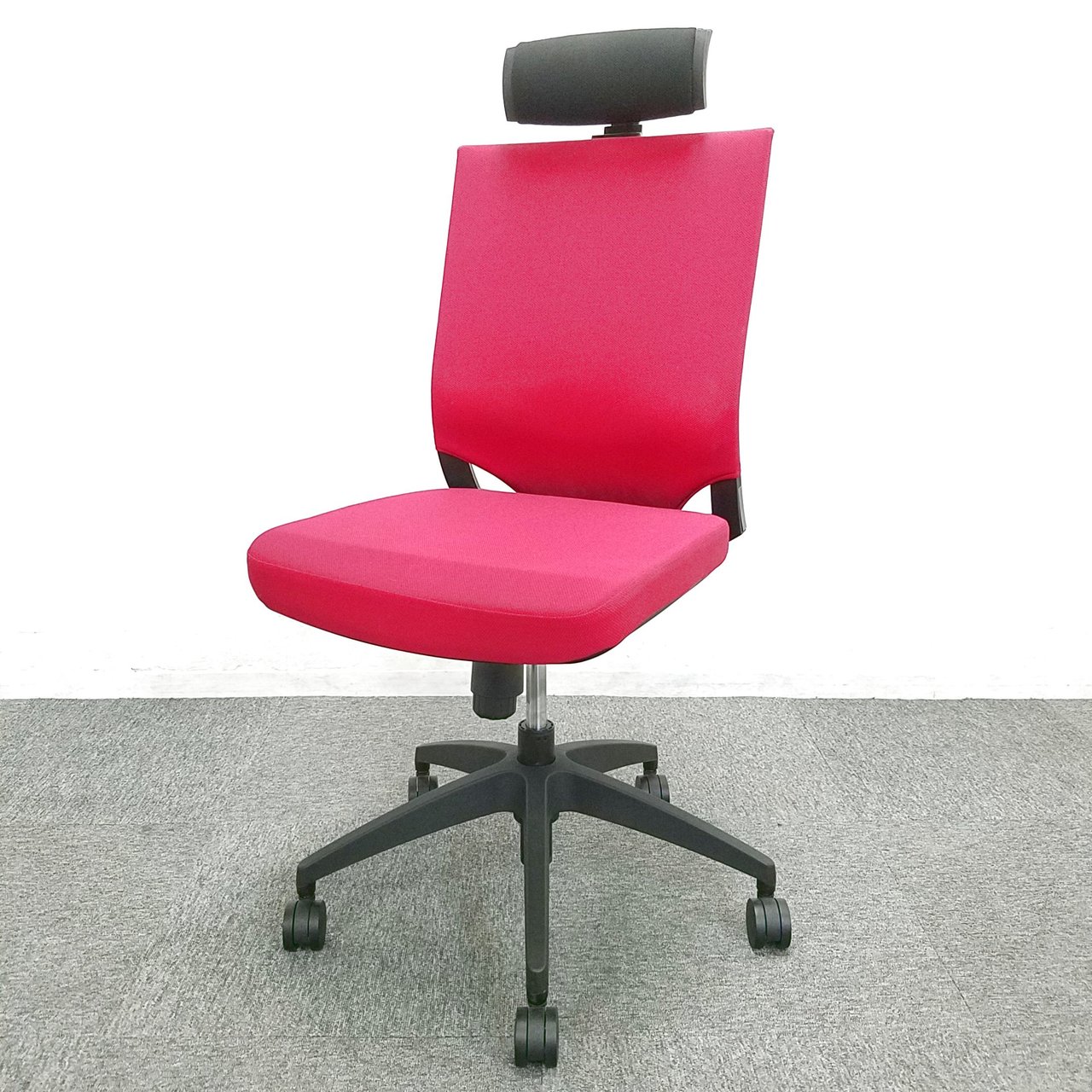 【8脚入荷】ヘッドレスト付きチェア入荷！中古　OAチェア　オフィスチェア　プラス　テレワーク　在宅ワーク
                        KT-6
                                    中古
            