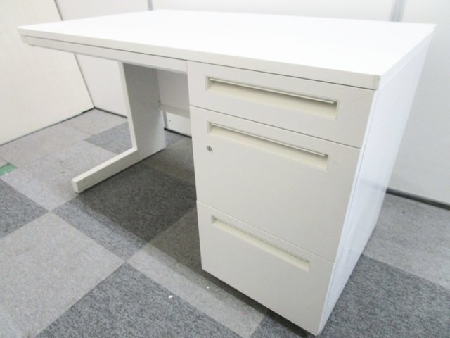 【中古】スカエナ デスク   ウチダ（UCHIDA) 片袖机