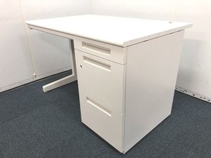 【定価約7万円！！2016年製！！横幅1100ｍｍのホワイトカラー！！人気片袖机の入荷です！！】■イナバ■VDN