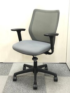 【メッシュ生地！！】オカムラ｜CG-M｜グレーカラー｜肘付きローバックチェア！！【関西在庫数ナンバーワン・尼崎店】