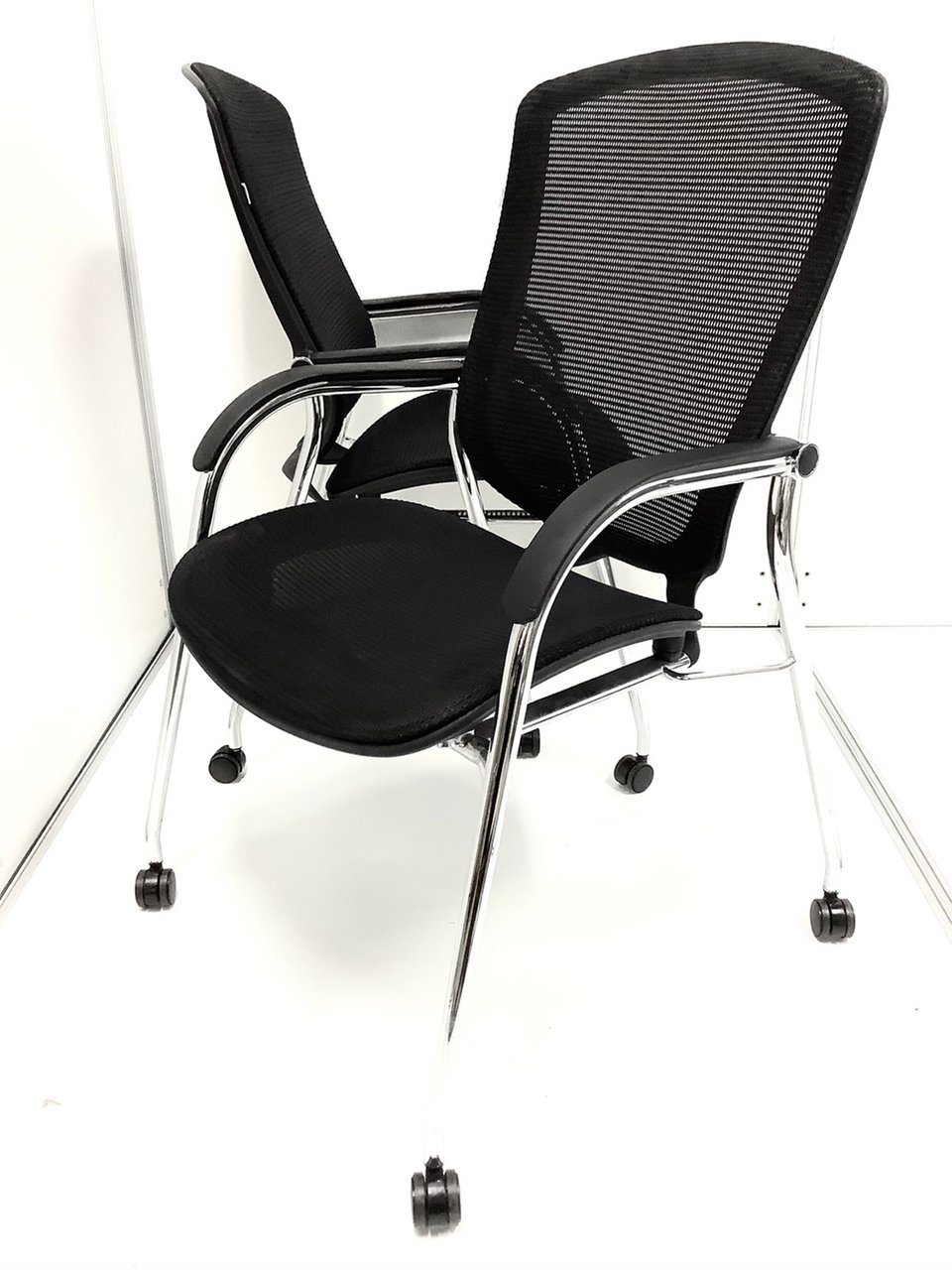 2脚＝1セット／セット価格（5％OFF）／おつとめ品／肘に摩耗がある為、特別価格にて／定番／ゲストチェア　◆Okamura／オカムラ　◆Contessa／コンテッサ ※横浜店撮影画※
                        コンテッサ 
                                    中古
            