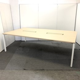 フリーアドレスデスク！！オカムラ/W2400/現代の形はこれです！！【関西在庫数ナンバーワン・尼崎店】