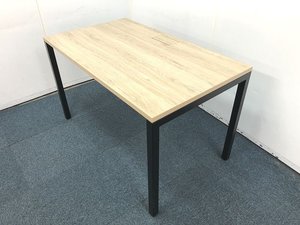 【シンプルで使いやすい！！ナチュラルカラー天板の1200ｍｍサイズのデスクの入荷です！！】