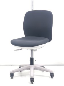 【６脚入荷！】｜オフィスチェア｜事務椅子｜シンプルでスタイリッシュなデザイン！【関西在庫数ナンバーワン・尼崎店】
