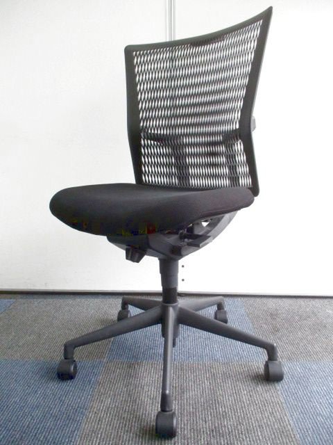 【中古】アクトディア   ウチダ（UCHIDA) 肘無ローバックチェア