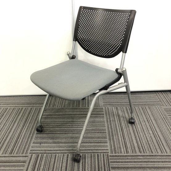 【中古】プロスタック   オカムラ（okamura） ネスティングチェア