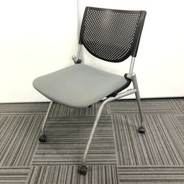 【12脚】【国内メーカー】オカムラ製　プロスタック　グレーカラー　【軽量】【コンパクト収納】