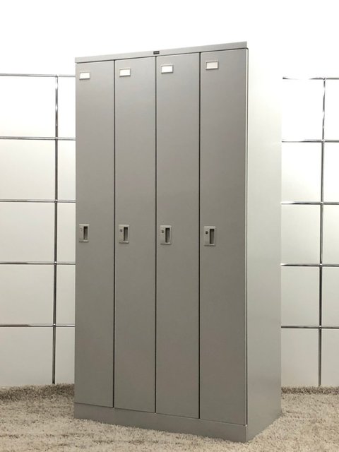 【中古】NF型   ウチダ（UCHIDA) 4人用更衣ロッカー