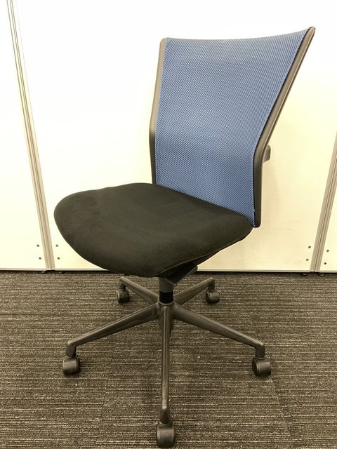 【中古】アクトディア   ウチダ（UCHIDA) 肘無ローバックチェア