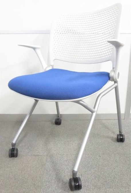 【中古】ブルーメ  6-115-1114　BLU-110WN ウチダ（UCHIDA) ネスティングチェア