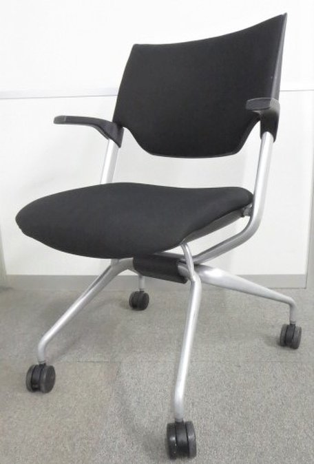 【中古】レクシブ  KLC-825GP-Z5T1 イトーキ（ITOKI） ネスティングチェア