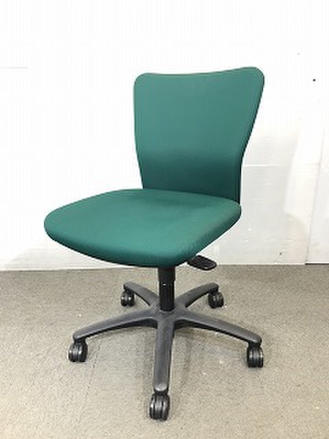 【中古】カロッツァ   オカムラ（okamura） 肘無ローバックチェア