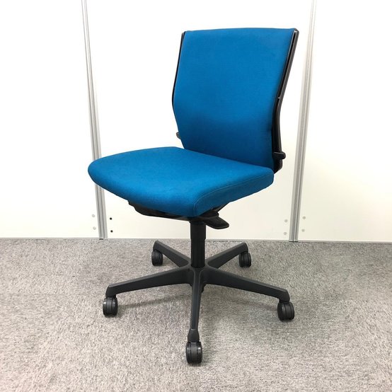 【中古】エスクード（クッション）   オカムラ（okamura） 肘無ローバックチェア