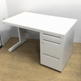 ホワイト　片袖机　ウチダ　スカエナ　Stype