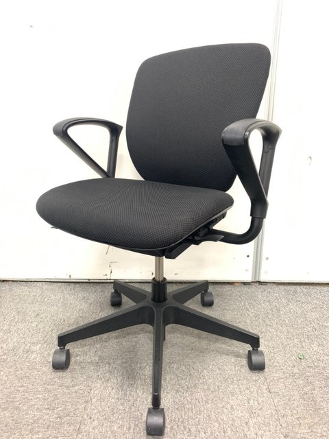 【中古】プラオ   イトーキ（ITOKI） 肘付ローバックチェア