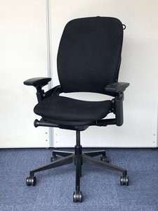 リープチェア！ハンガー付き