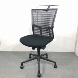 【32脚大量入荷】スタイリッシュなメッシュでやる気アップ！！コートハンガー付き