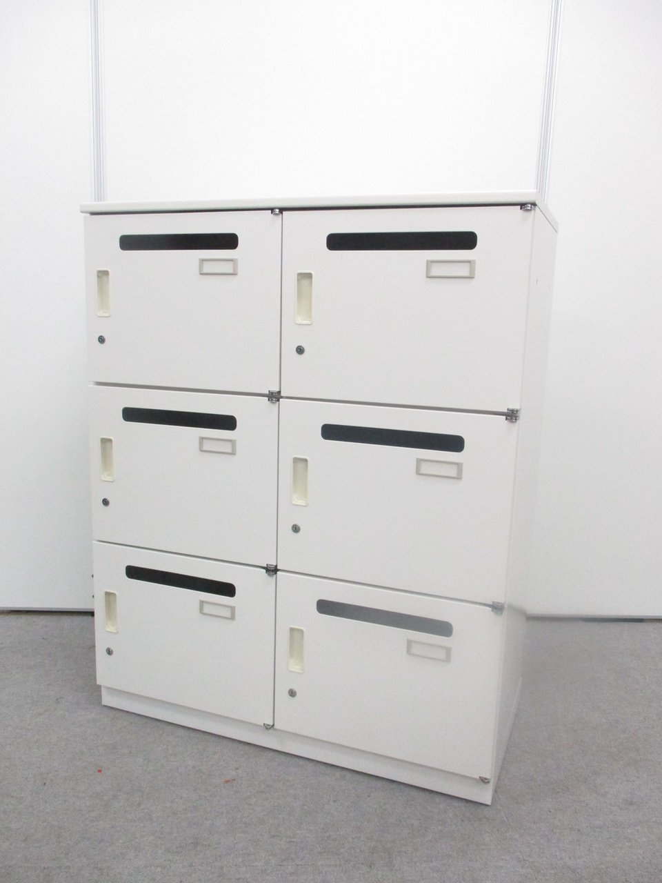 【先行予約】木目天板タイプの6人用メールロッカー｜入荷前のため、天板ホワイト色のイメージ写真となります。【5月上旬入荷予定】
                        シンライン 
                                    中古
            