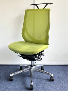 【訳あり】座面の使用感がかなり強くざらざらしております。また黒ずみが見受けられる箇所がございます。