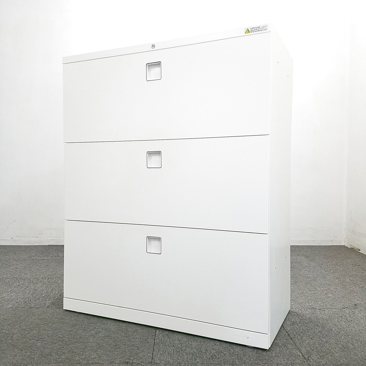 【5台入荷】オカムラ製｜レクトラインシリーズ｜マルチアクセスハンドル搭載により使い勝手抜群！中古　ラテラル書庫　ホワイト　人気　オフィス
                        レクトライン 
                                    中古
            