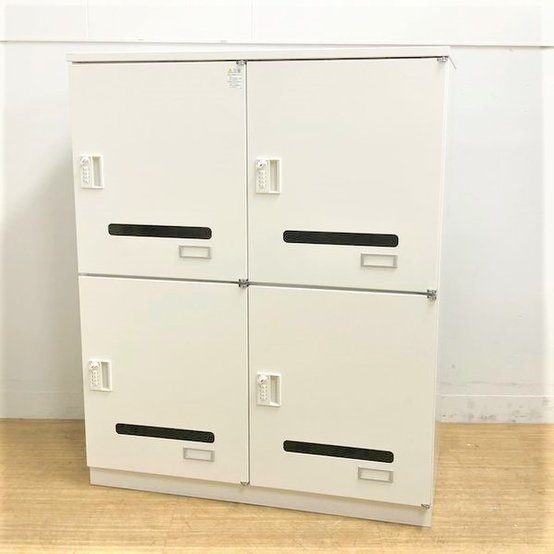 【中古】シンライン  HCN-109HFR1-W9 イトーキ（ITOKI） 4人用更衣ロッカー