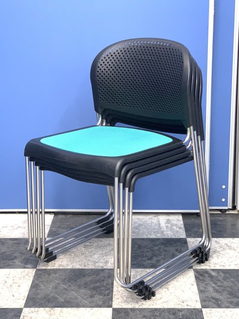 【中古】8114F  8114FX　FG63 オカムラ（okamura） スタッキングチェア