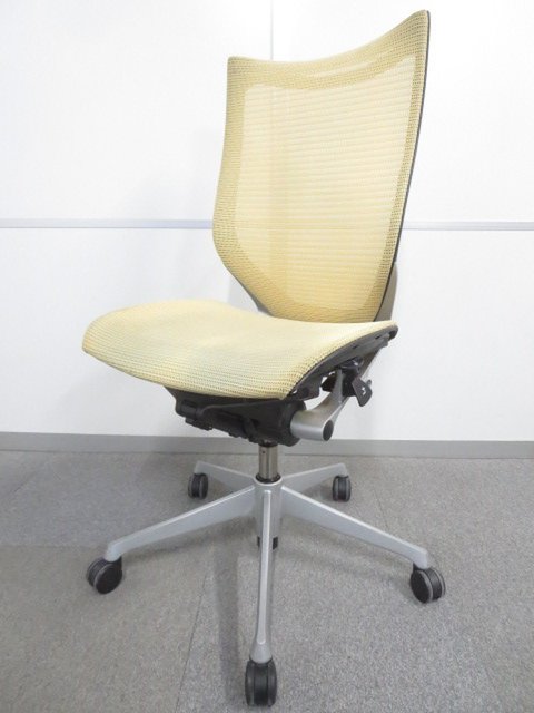【中古】バロンメッシュ   オカムラ（okamura） 肘無ハイバックチェア