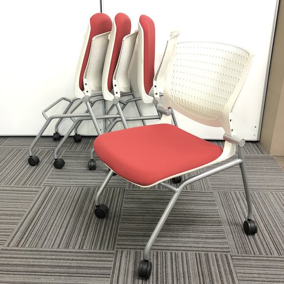 【中古】グラータ   オカムラ（okamura） ネスティングチェア