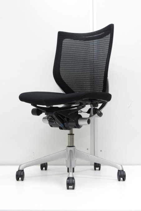 【中古】バロン   オカムラ（okamura） 肘無ローバックチェア