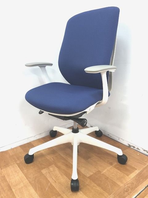 【中古】シルフィー（クッション）  C647XW FSF3 オカムラ（okamura） 肘付ハイバックチェア