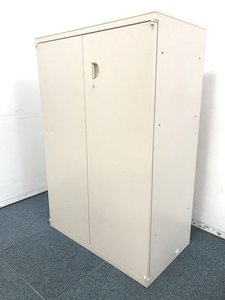 【定価約6万円！！高さ1200ｍｍで沢山収納できる両開き書庫の入荷です！！】■オカムラ■ＳＡ