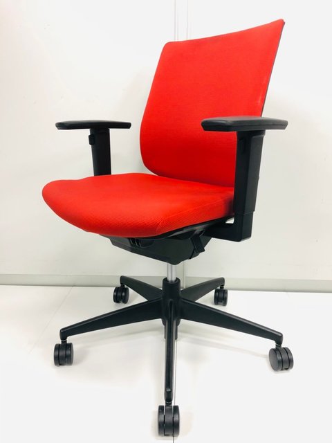 【中古】ウィザード  CRS-G1800F6 コクヨ（KOKUYO） 肘付ローバックチェア