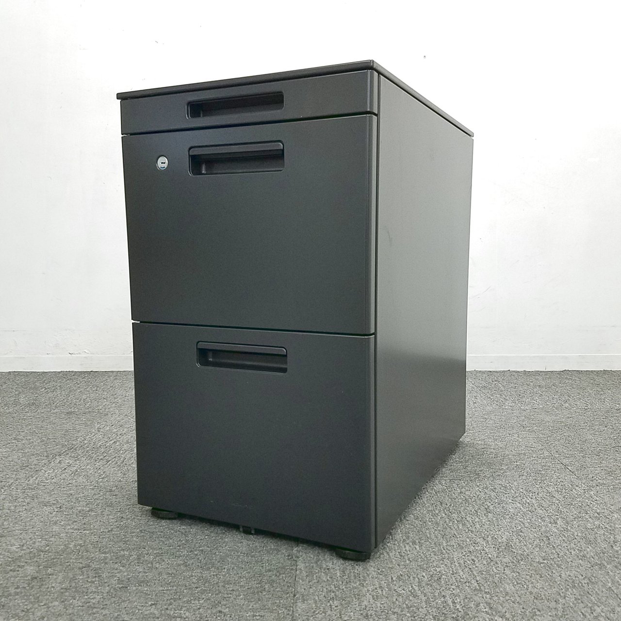 【16台入荷】最新のスタンダードワゴン入荷！中古　ブラック　ワゴン　H650タイプ　カフェ　おしゃれ
                        GTワゴン 
                                    中古
            