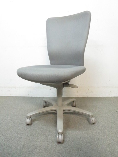 【中古】カロッツァ   オカムラ（okamura） 肘無ハイバックチェア