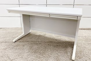 【半端なのが、いい！】
滅多に入荷の無い、幅1100mmの平デスク！
オカムラ_SD-V