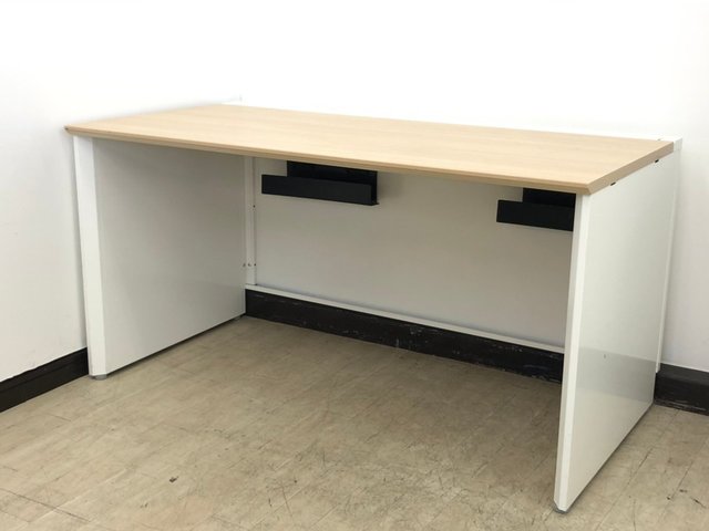 【レア商品入荷！】オカムラ製　プロユニット　平机【明るい木目天板】【上長席におすすめ！】