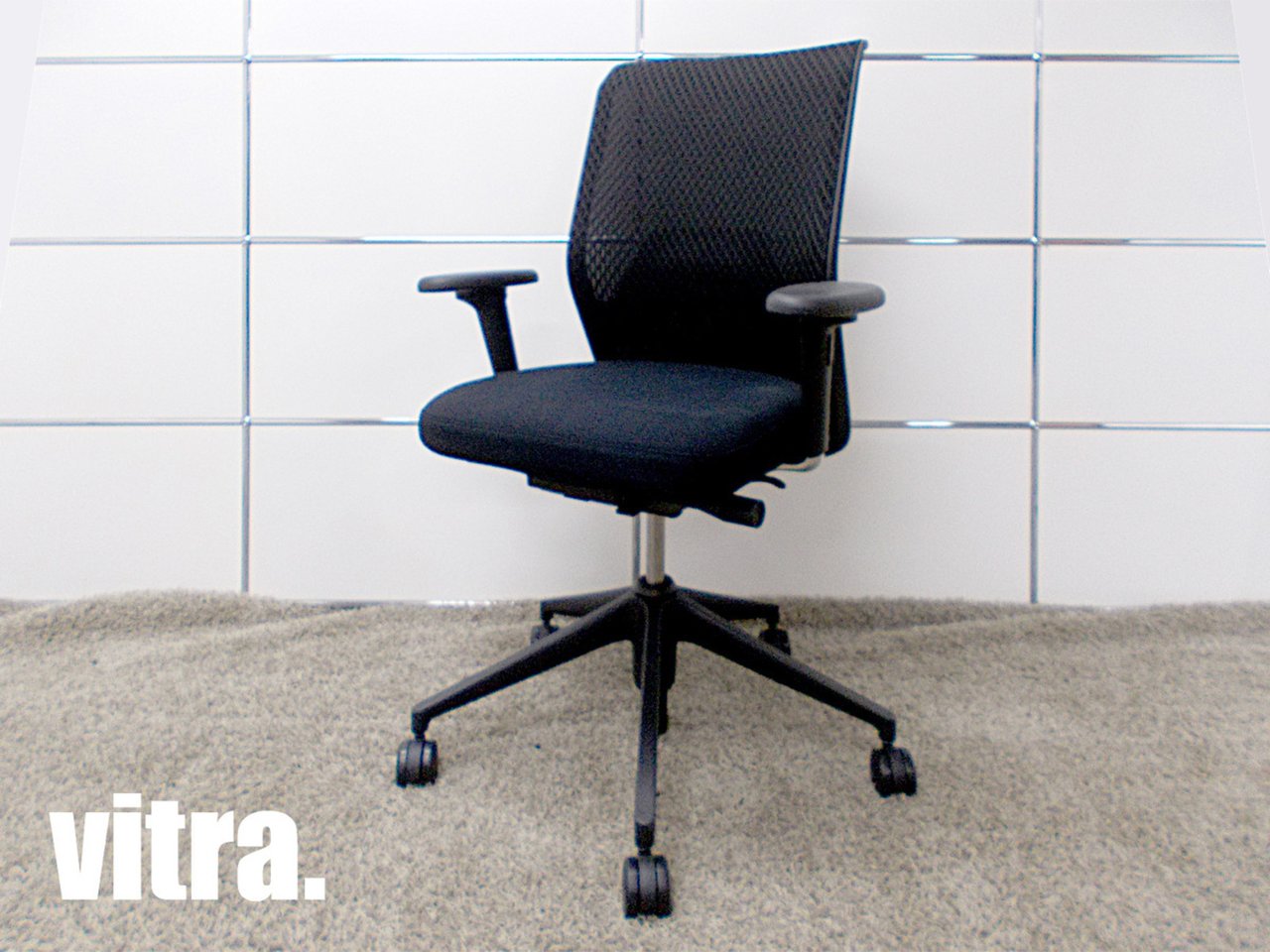 vitra/ヴィトラ　ID MESH オフィスチェア　ブラック　アントニオチッテリオ
                        ID Mesh  
                                    中古
            