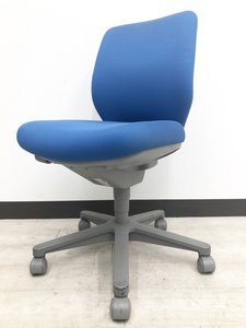 コクヨ製　セディスタチェア　ロット　大量入荷　入替　新規購入　ネイビーブルー　ローバック　オフィスチェア