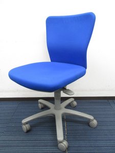 定番チェア　カロッツァシリーズ