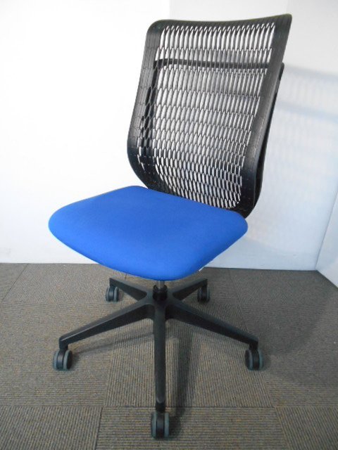 【中古】AJ（エージェイ）   ウチダ（UCHIDA) 肘無ハイバックチェア